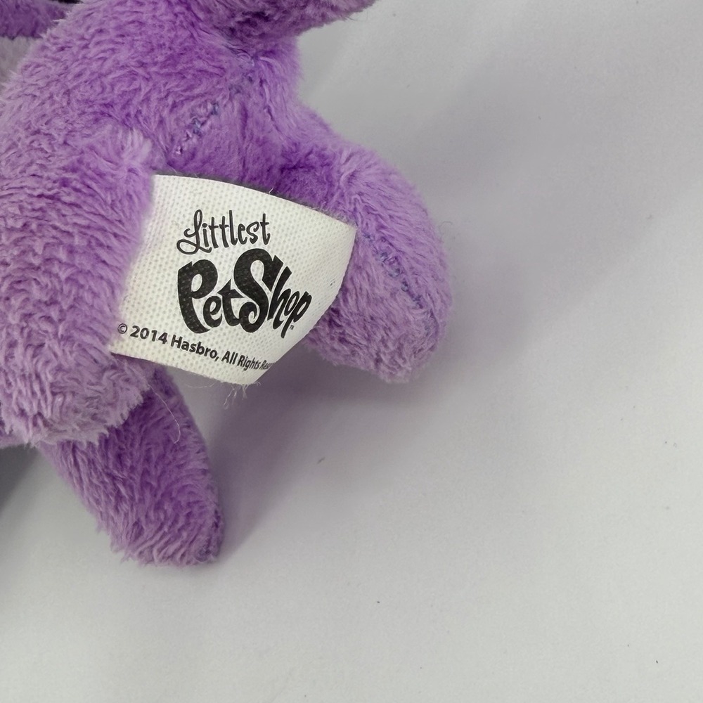 Hasbro Littlest Pet Shop Zoe Trent Dog 6" Plush Pet Figure (Hard to Find) - Picture 6 of 6